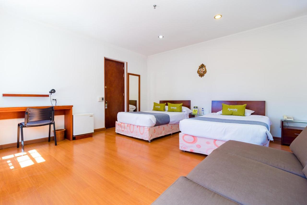 Ayenda 1068 Plaza 36 Hotel Богота Екстериор снимка