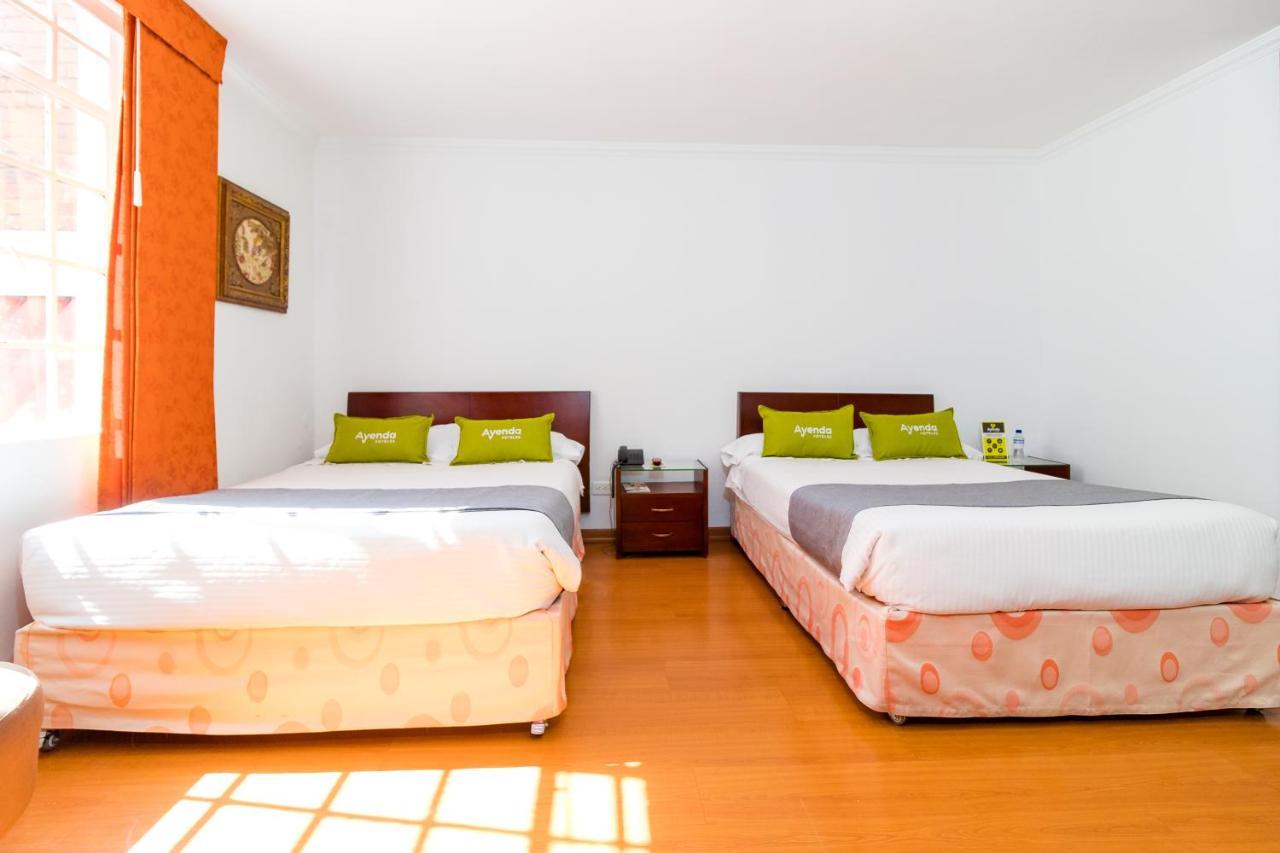 Ayenda 1068 Plaza 36 Hotel Богота Екстериор снимка